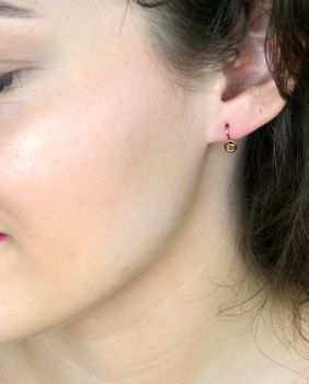 Kolczyki złote zapięcie ang. kółeczko otwarte pr 333, KL 6608 333. Delikatne i eleganckie złote kolczyki w formie otwartych kółeczek to idealny wybór zarówno dla dorosłych kobiet, jak i dla dzieci (3).JPG